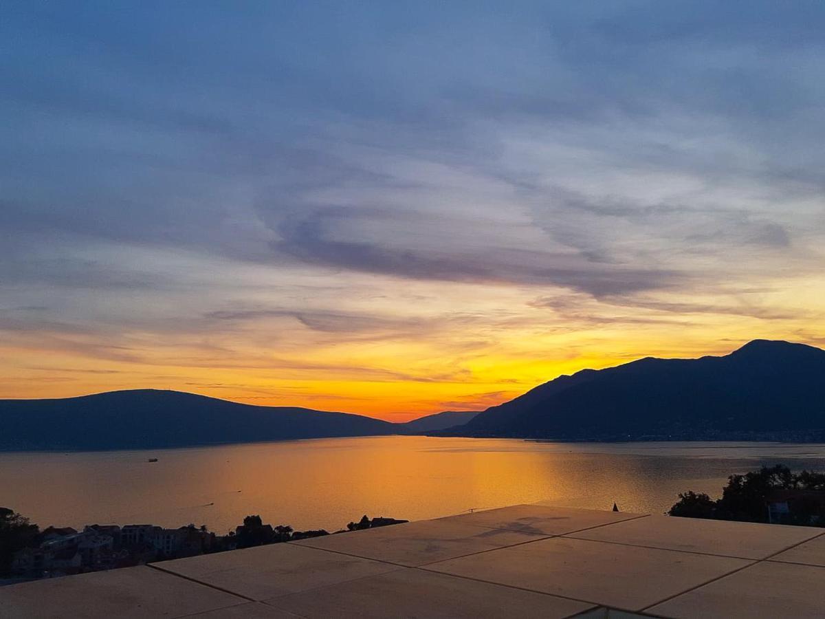 Adriabay Studio Tivat Buitenkant foto