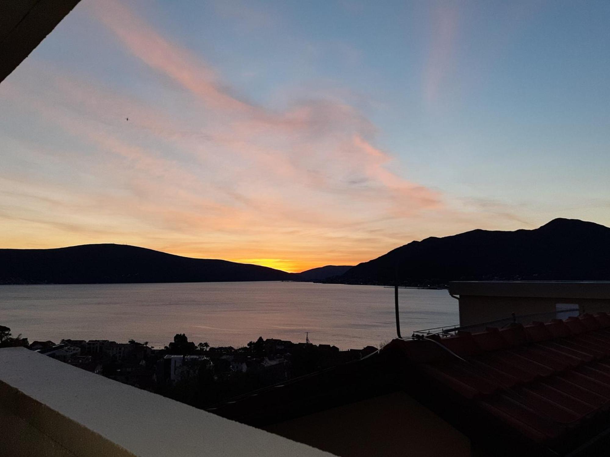 Adriabay Studio Tivat Buitenkant foto