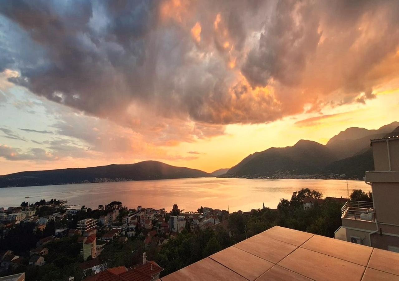 Adriabay Studio Tivat Buitenkant foto