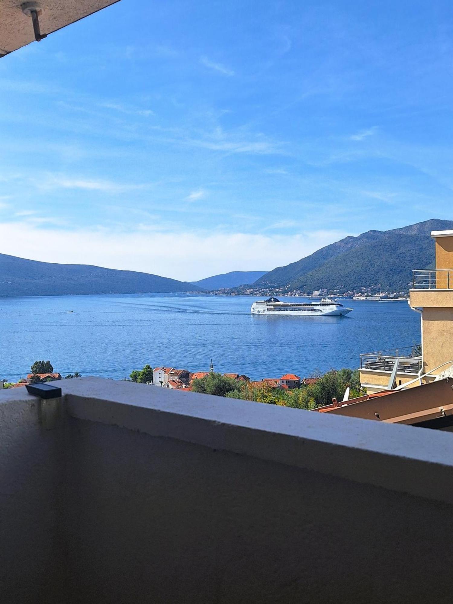Adriabay Studio Tivat Buitenkant foto