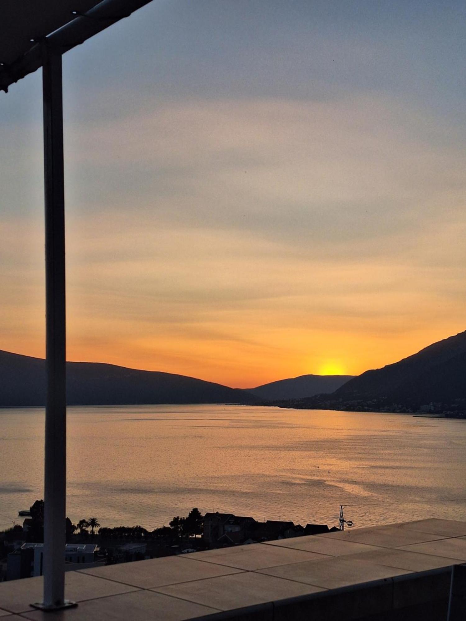 Adriabay Studio Tivat Buitenkant foto